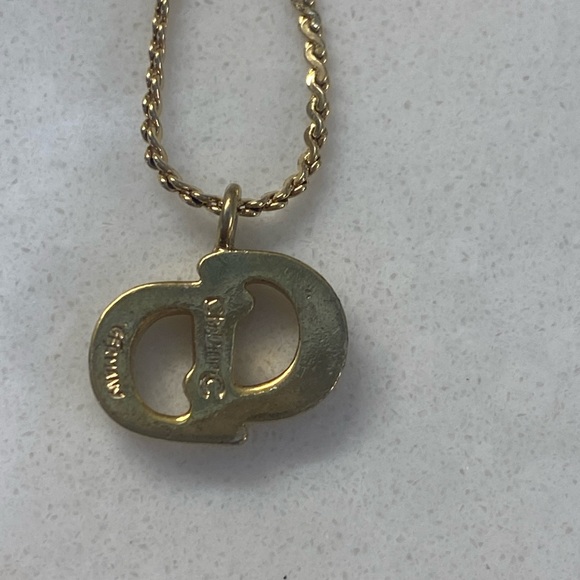 Christian Dior Necklace and Bracelet with a CD Velvet Pouch - Picture 5 of 8